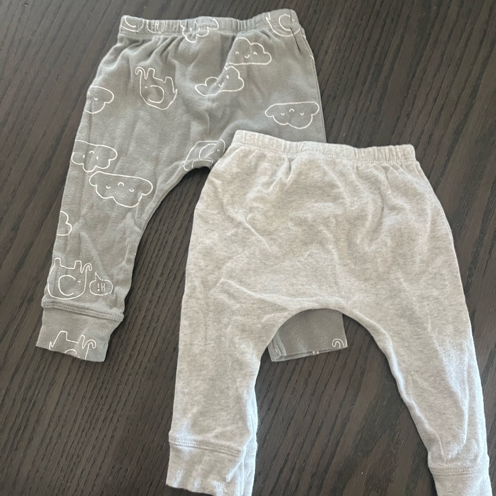 Carter's Baby Pants Set - Picture 2 of 4